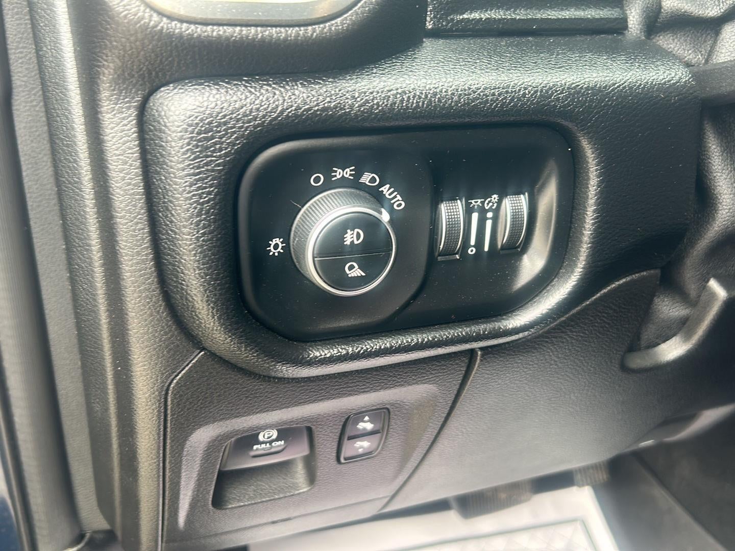 2019 RAM 1500 Sport