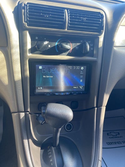 2002 Ford Mustang Deluxe