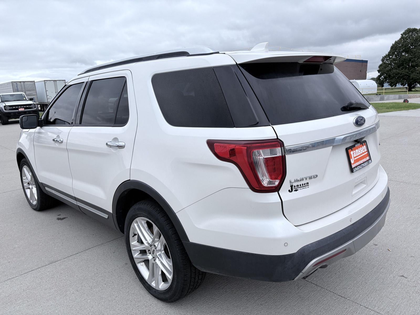 2017 Ford Explorer Limited