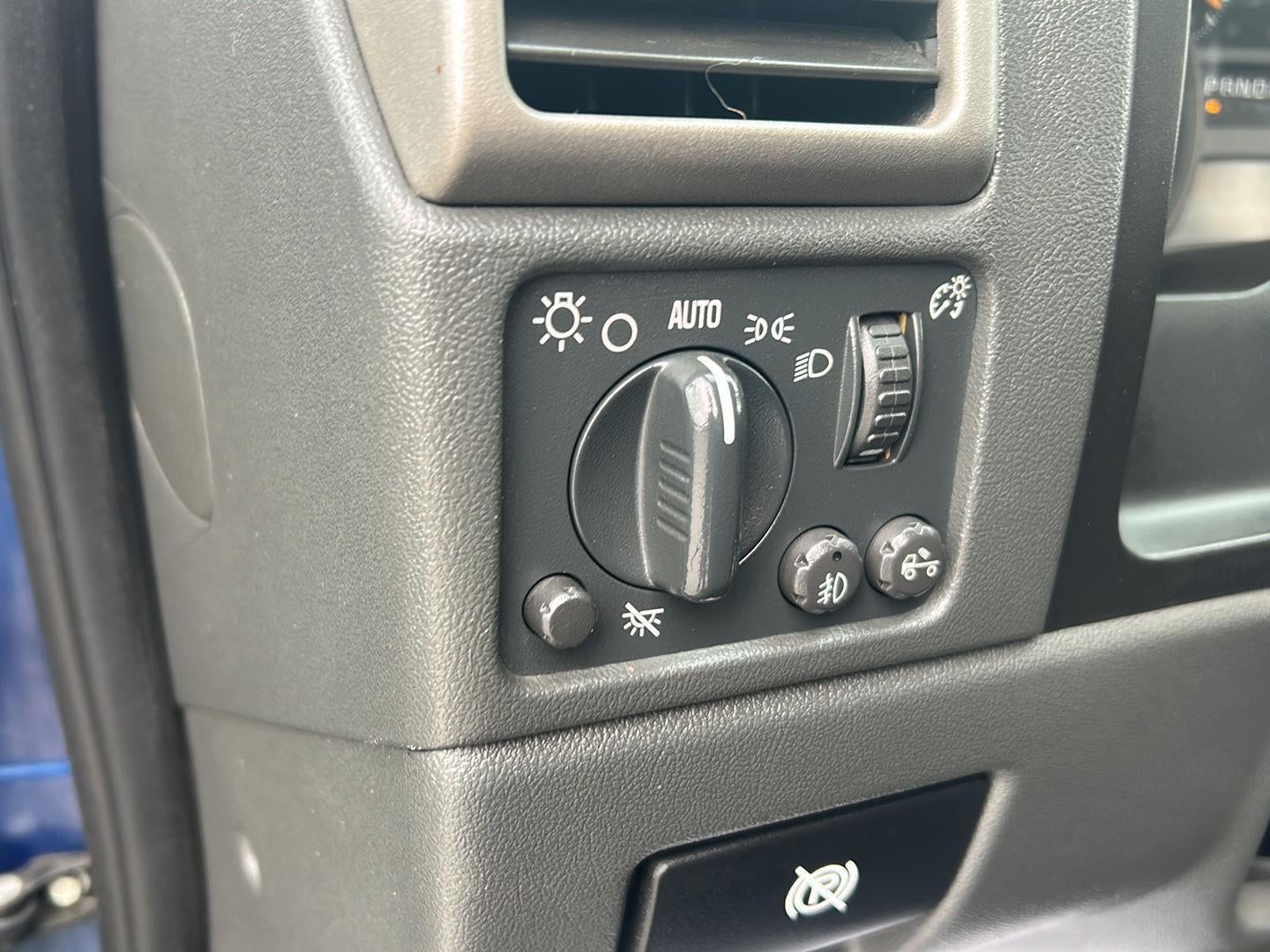 2005 Chevrolet Colorado 1SE LS Z71