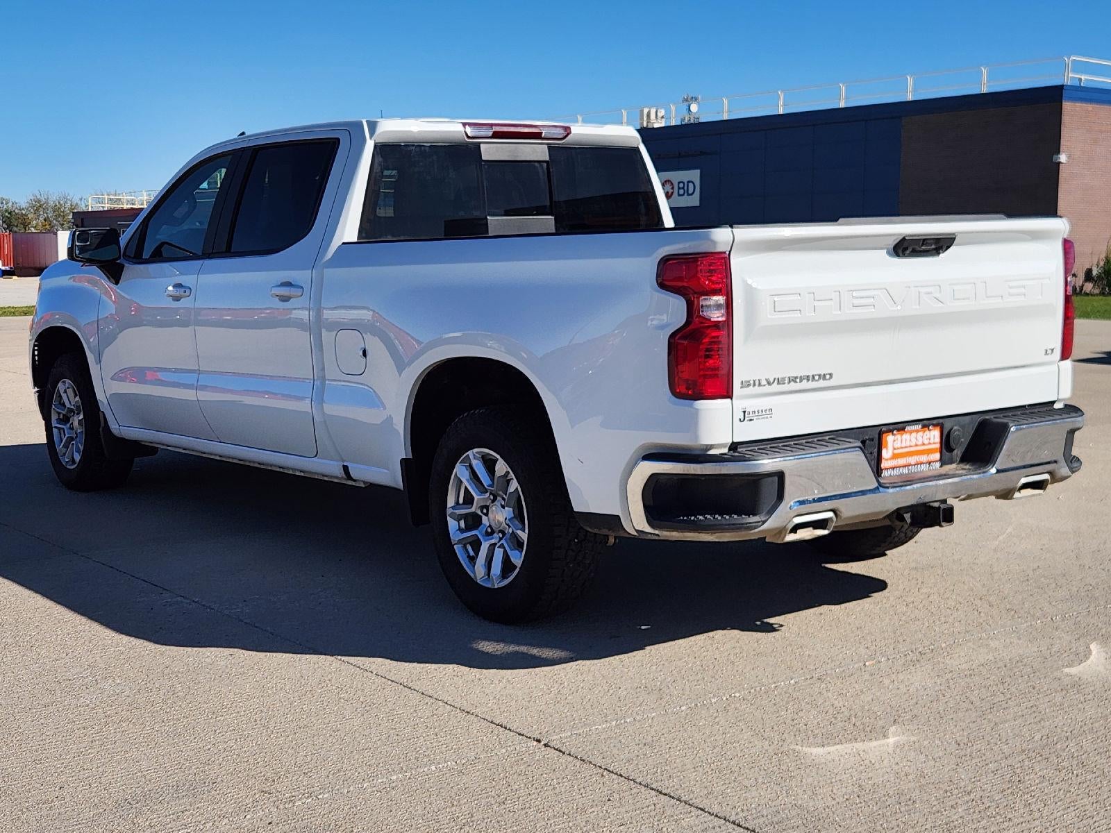 2024 Chevrolet Silverado 1500 LT