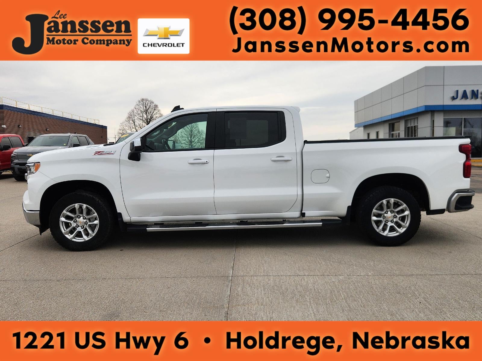2025 Chevrolet Silverado 1500 LT