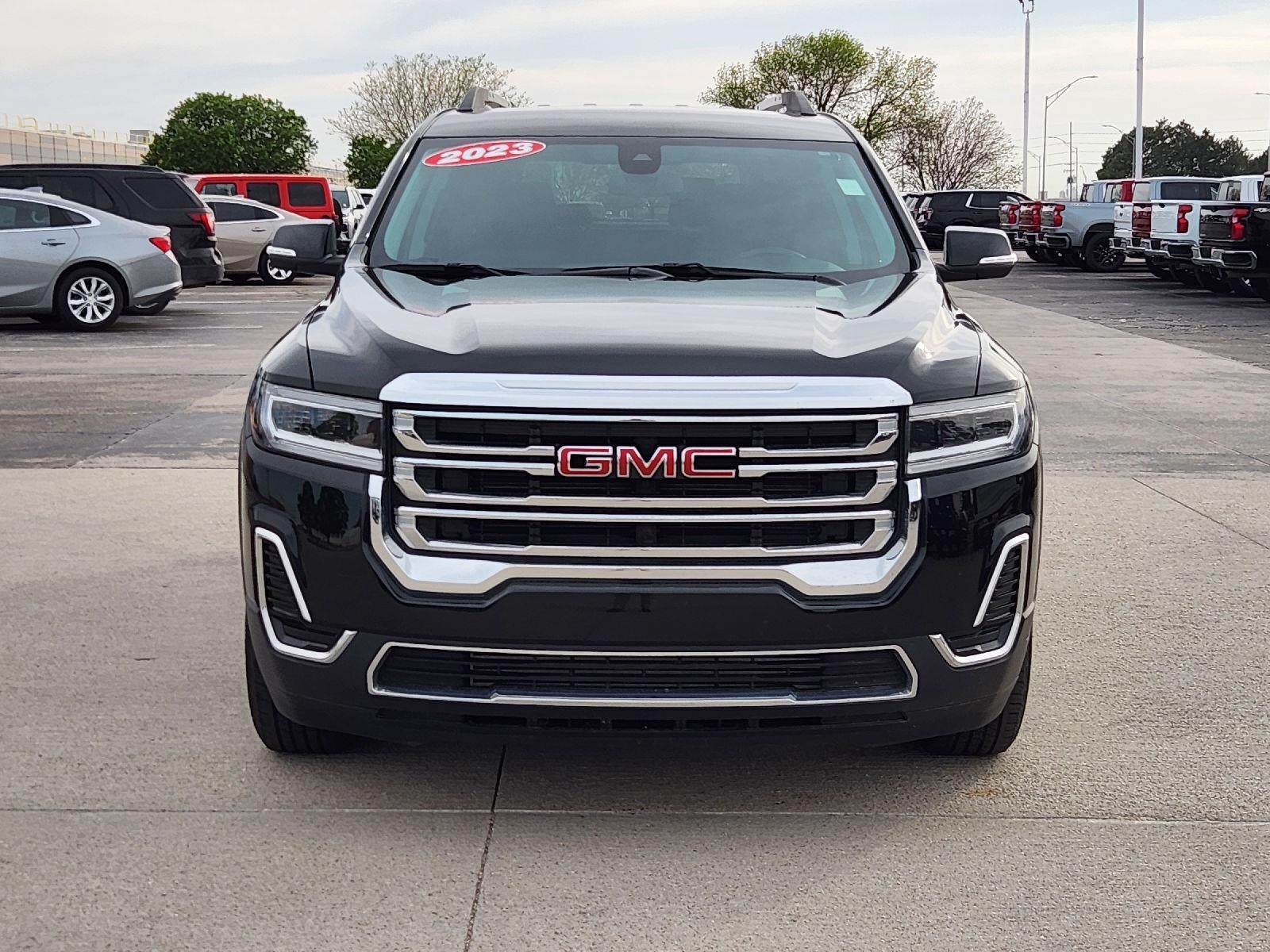 2023 GMC Acadia SLE