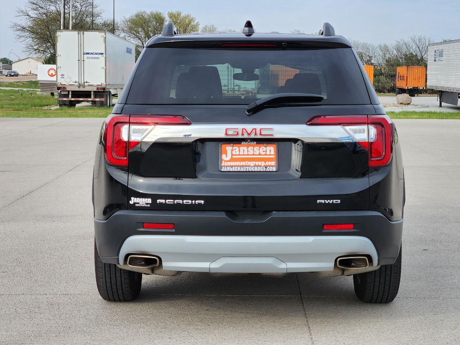 2023 GMC Acadia SLE