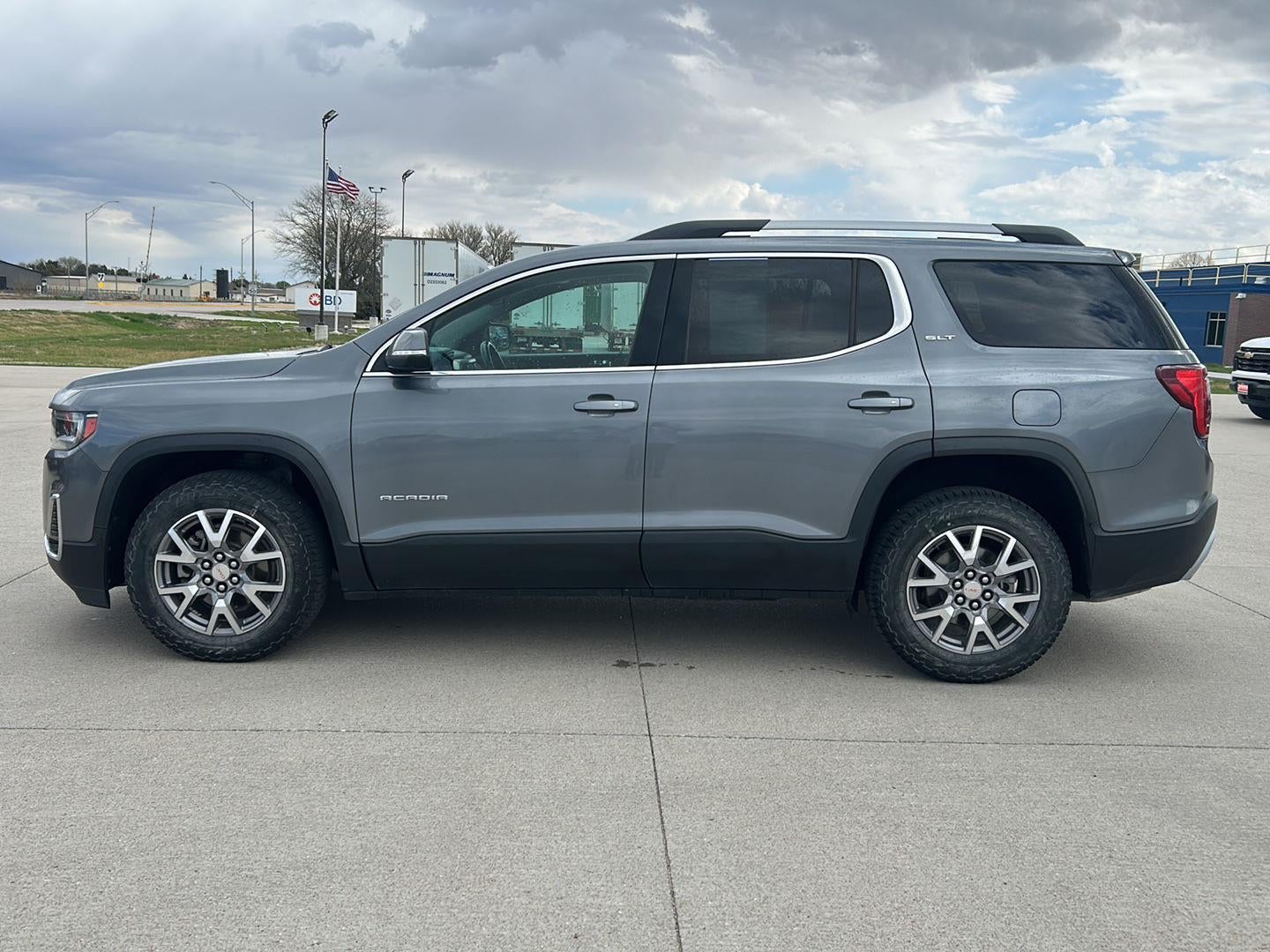 2020 GMC Acadia SLT