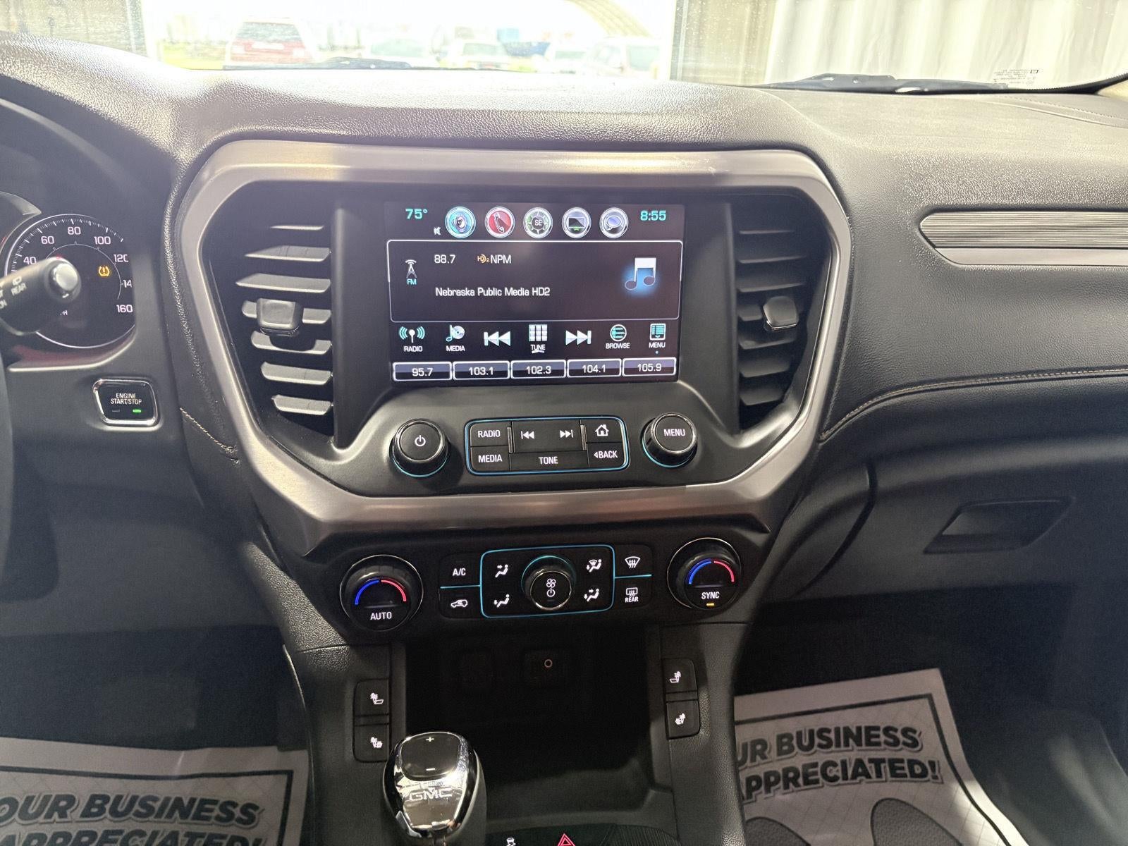 2017 GMC Acadia SLT
