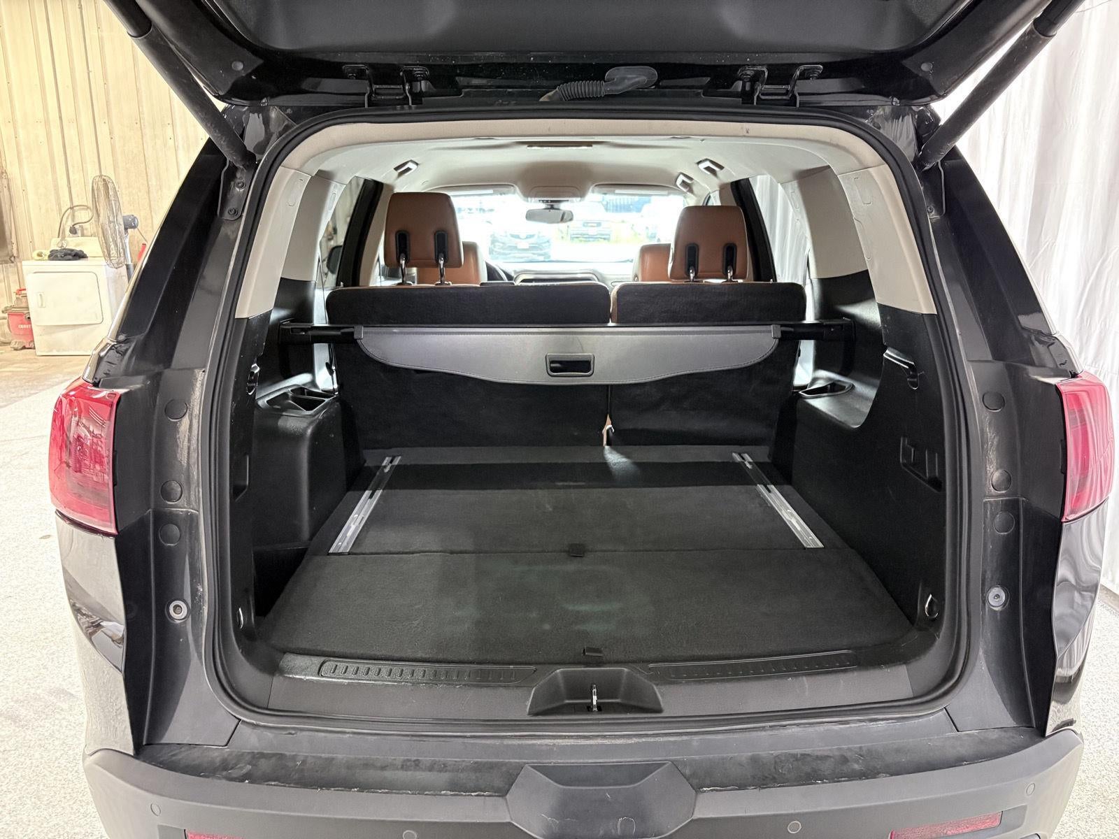 2017 GMC Acadia SLT