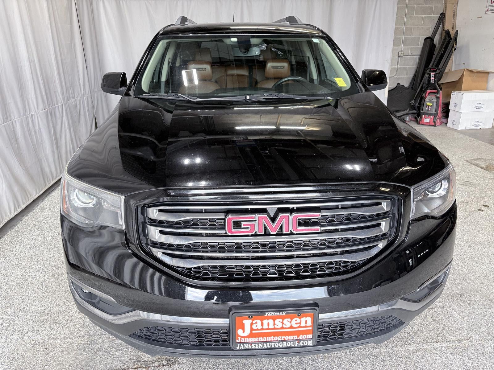 2017 GMC Acadia SLT