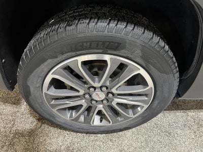 2017 GMC Acadia SLT