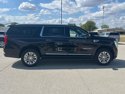 2025 GMC Yukon XL Denali