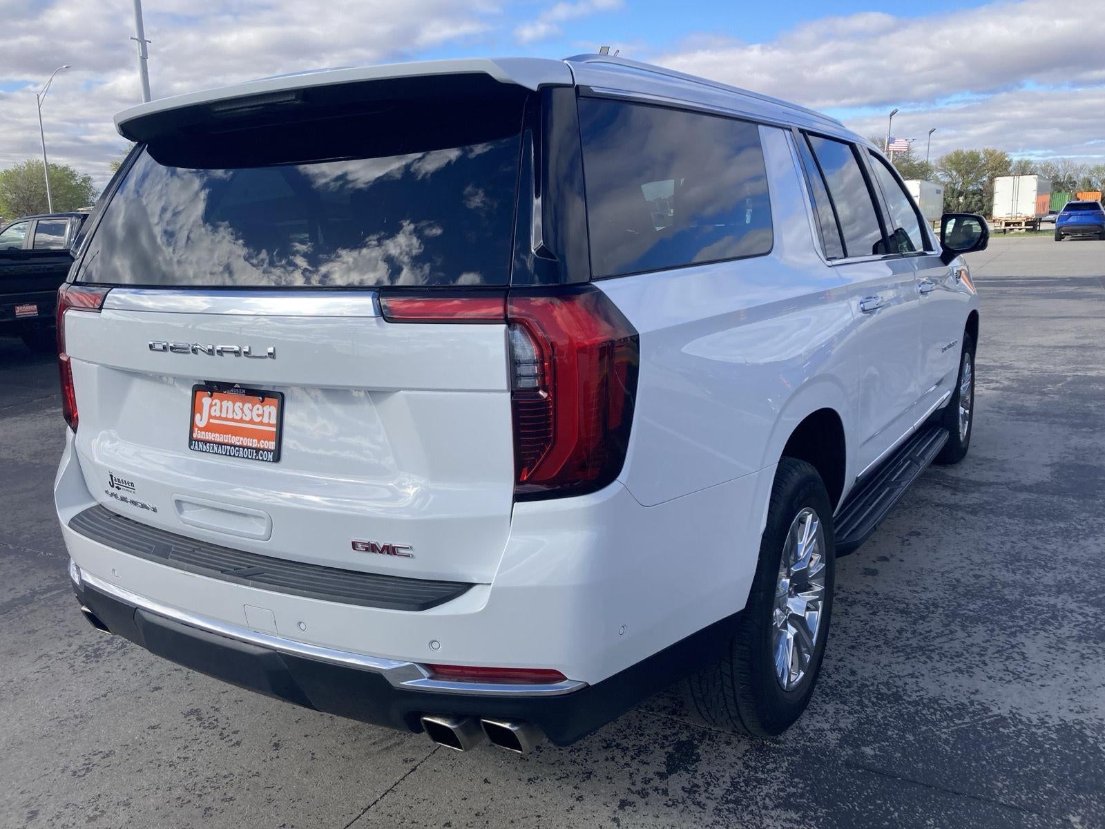 2025 GMC Yukon XL Denali