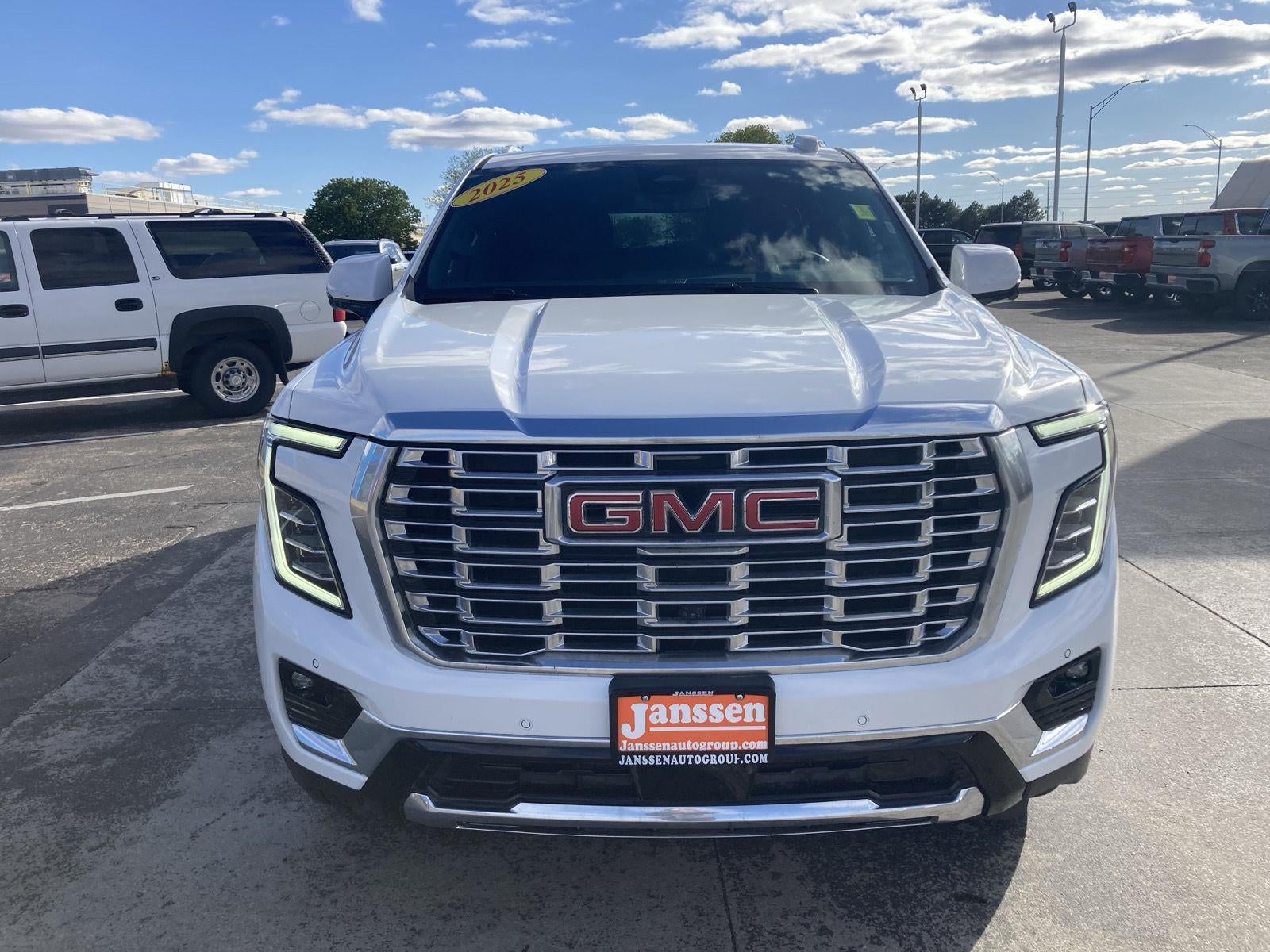 2025 GMC Yukon XL Denali