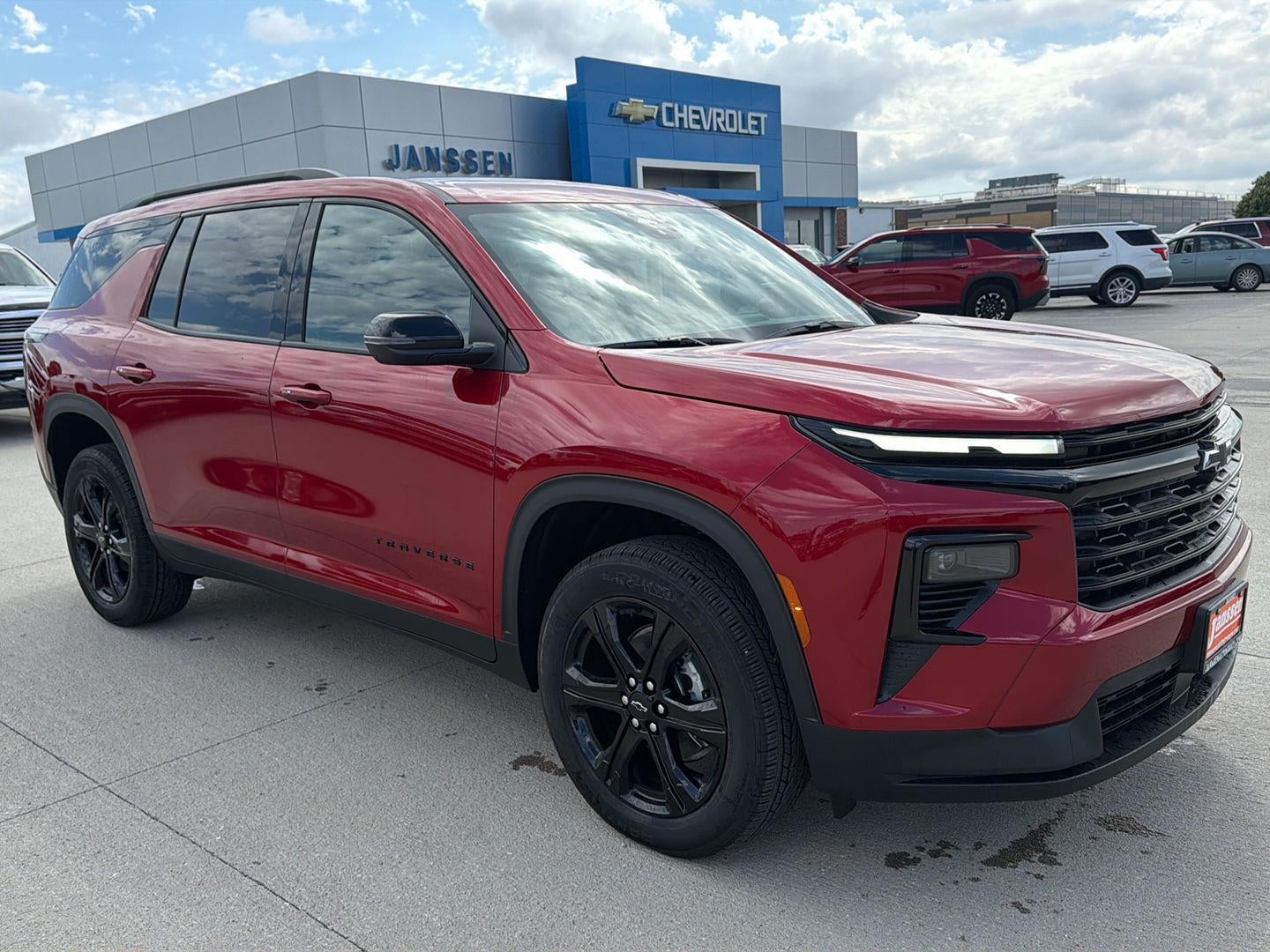 2027 Chevrolet Traverse LT