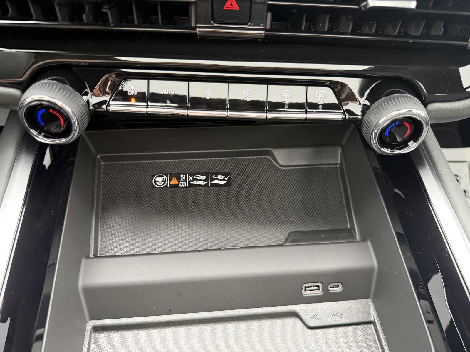 2027 Chevrolet Suburban RST