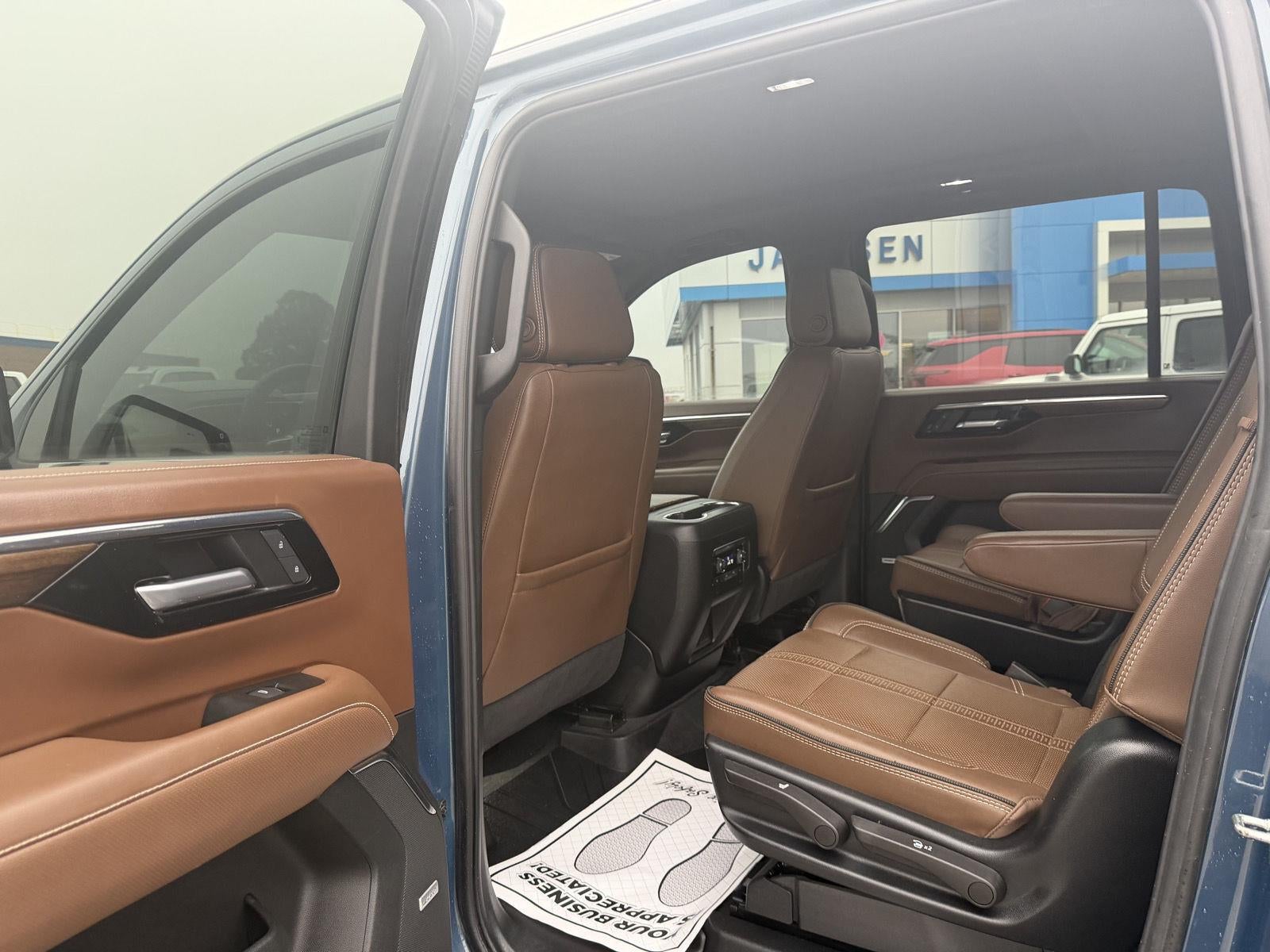 2025 Chevrolet Suburban High Country
