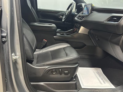 2023 Chevrolet Suburban LT