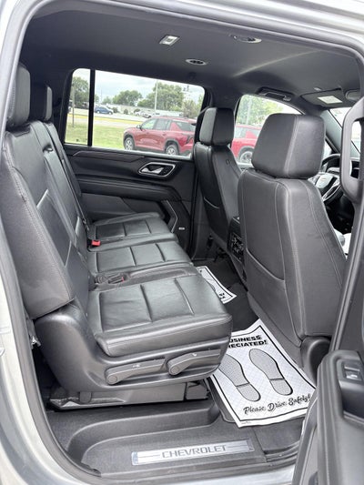 2024 Chevrolet Suburban LT
