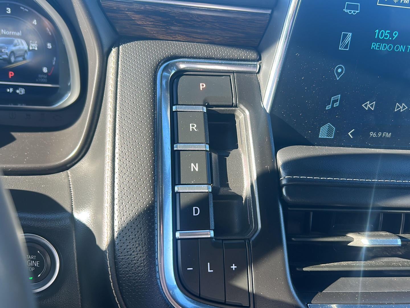 2024 Chevrolet Suburban Premier