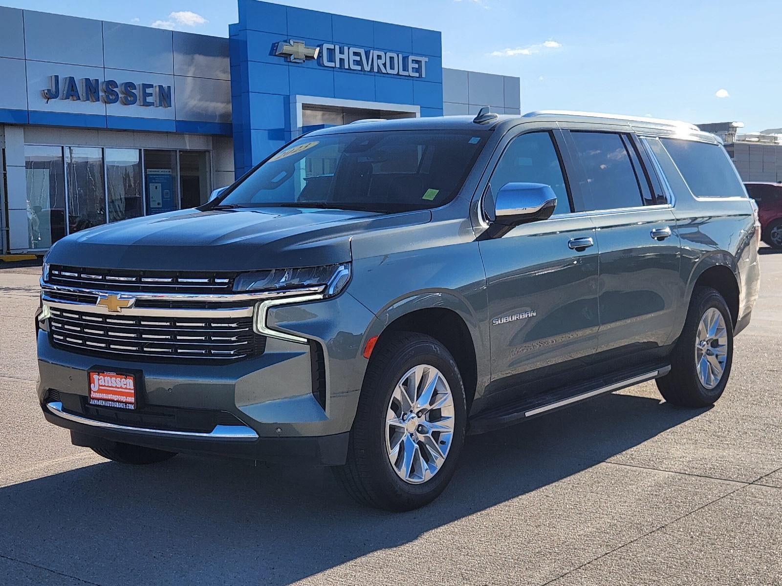 2023 Chevrolet Suburban Premier