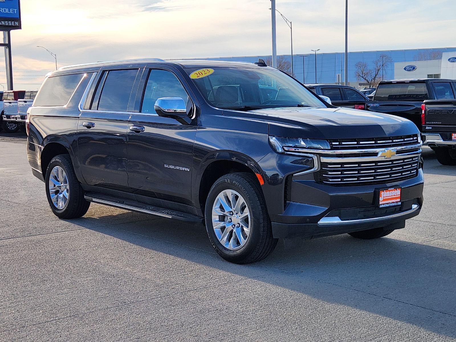 2023 Chevrolet Suburban Premier
