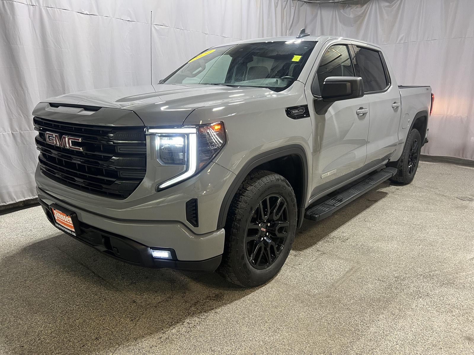 2024 GMC Sierra 1500 Elevation