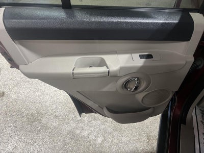 2008 Jeep Commander Overland