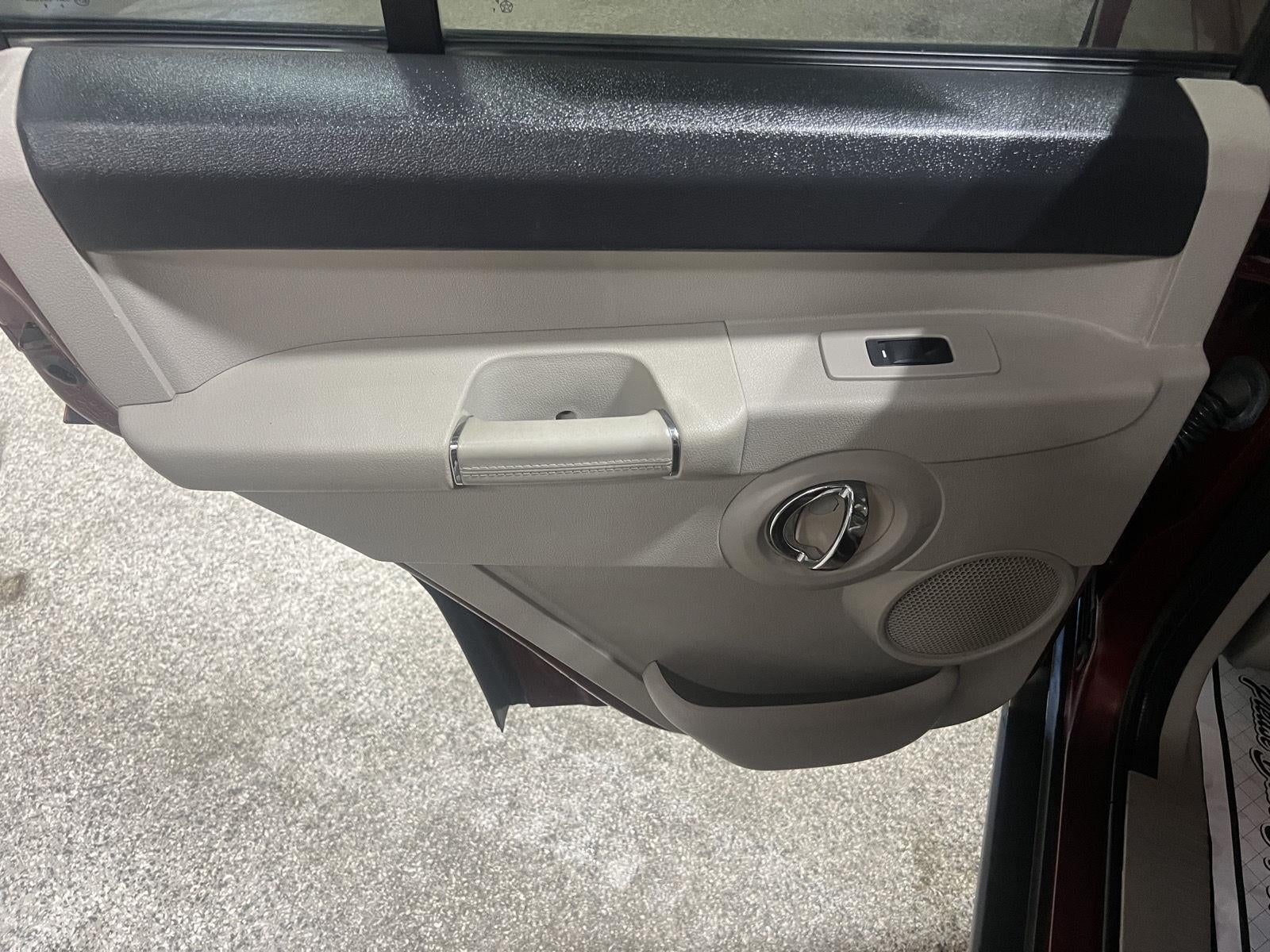 2008 Jeep Commander Overland