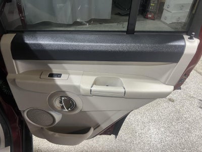 2008 Jeep Commander Overland