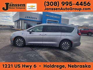 2021 Chrysler Pacifica Hybrid Touring L