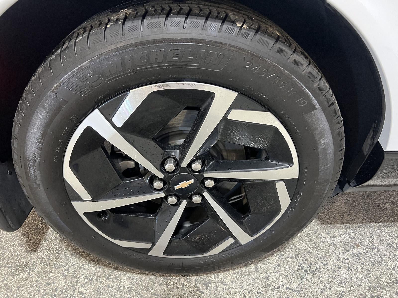 2024 Chevrolet Equinox EV 2LT