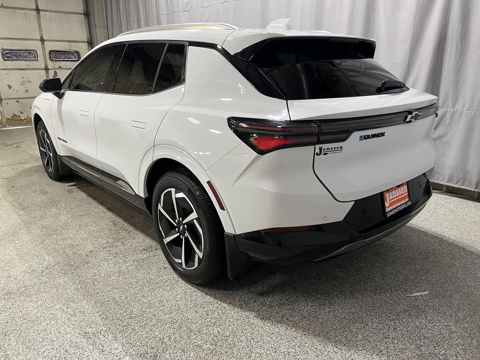 2024 Chevrolet Equinox EV 2LT