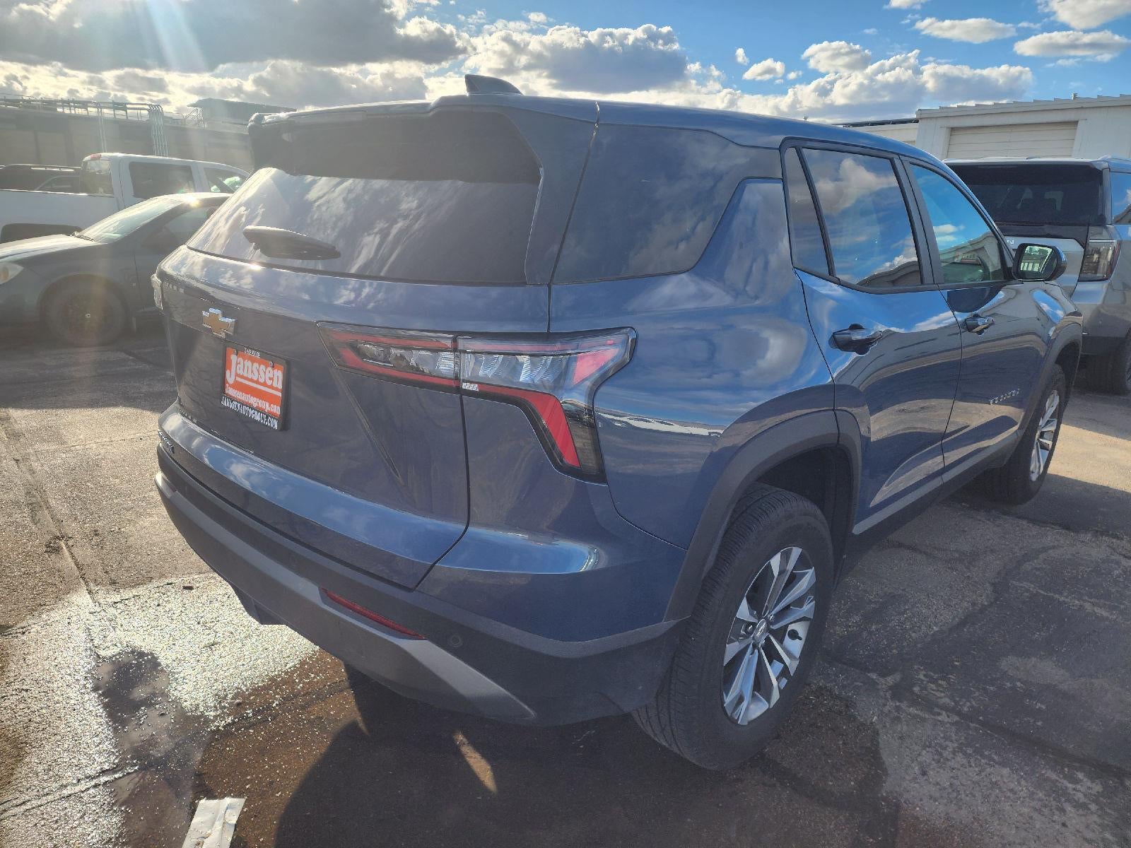 2025 Chevrolet Equinox LT