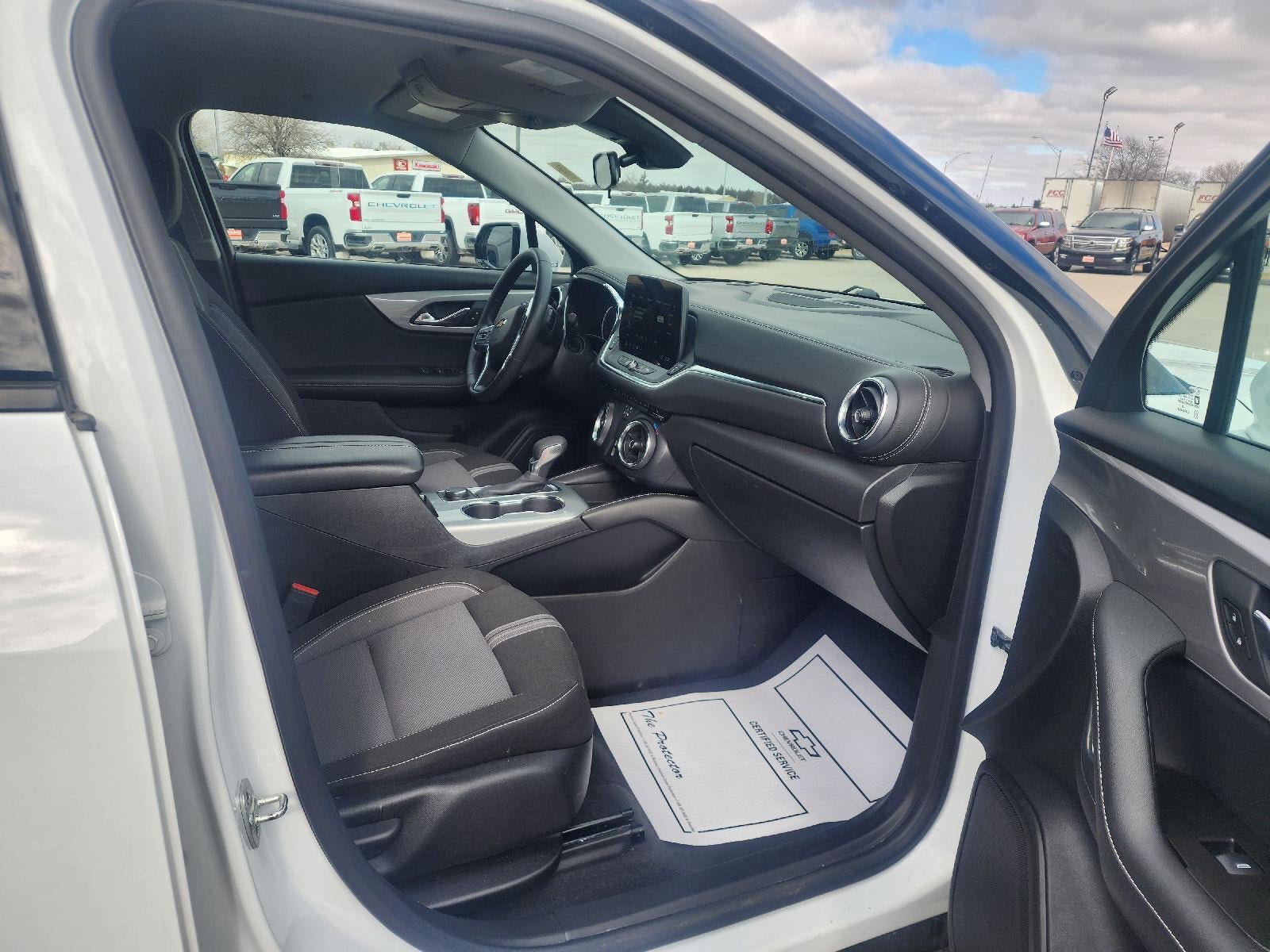 2025 Chevrolet Blazer 2LT