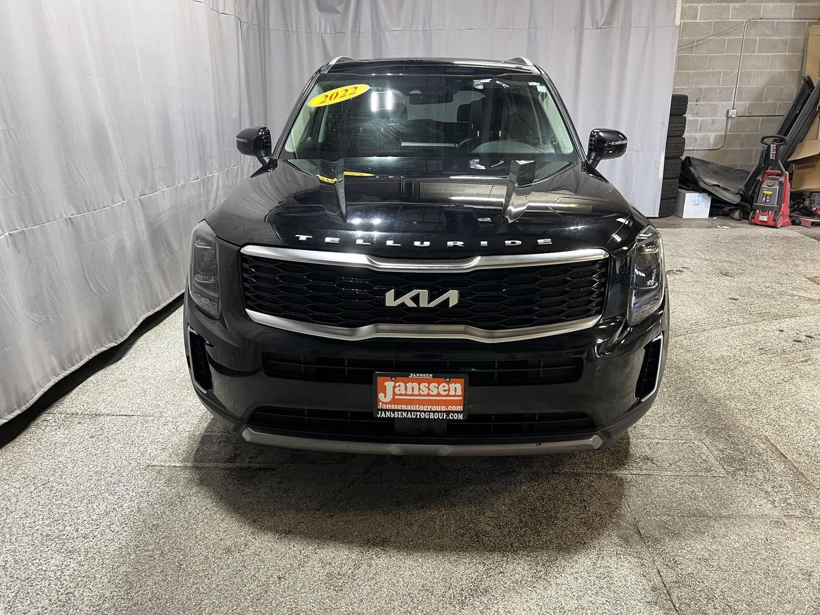2022 Kia Telluride S