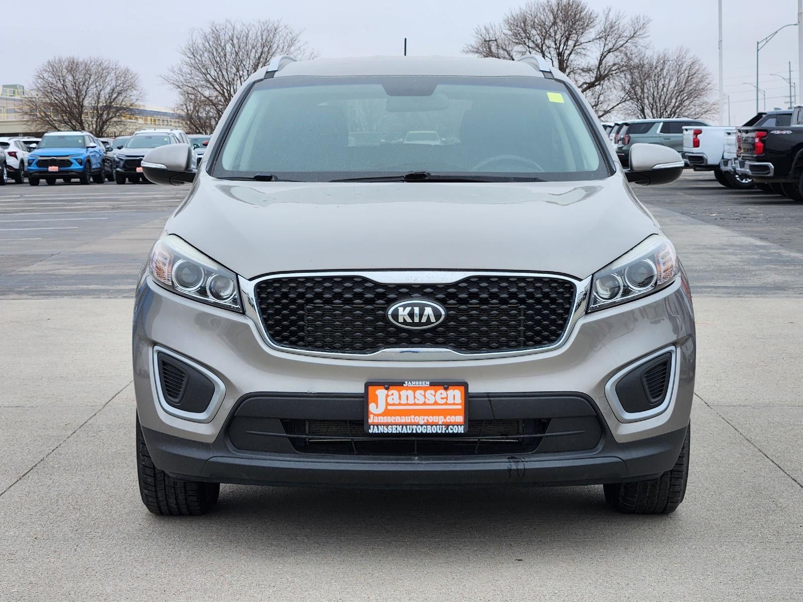 2016 Kia Sorento LX