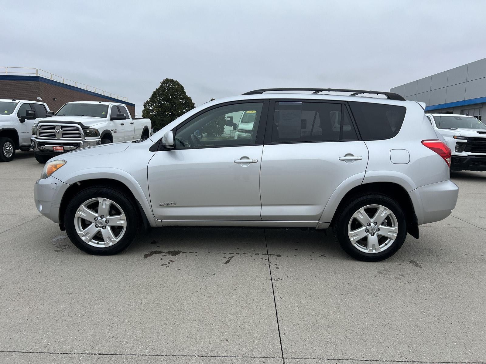 2007 Toyota RAV4 Sport