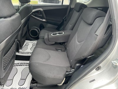 2007 Toyota RAV4 Sport