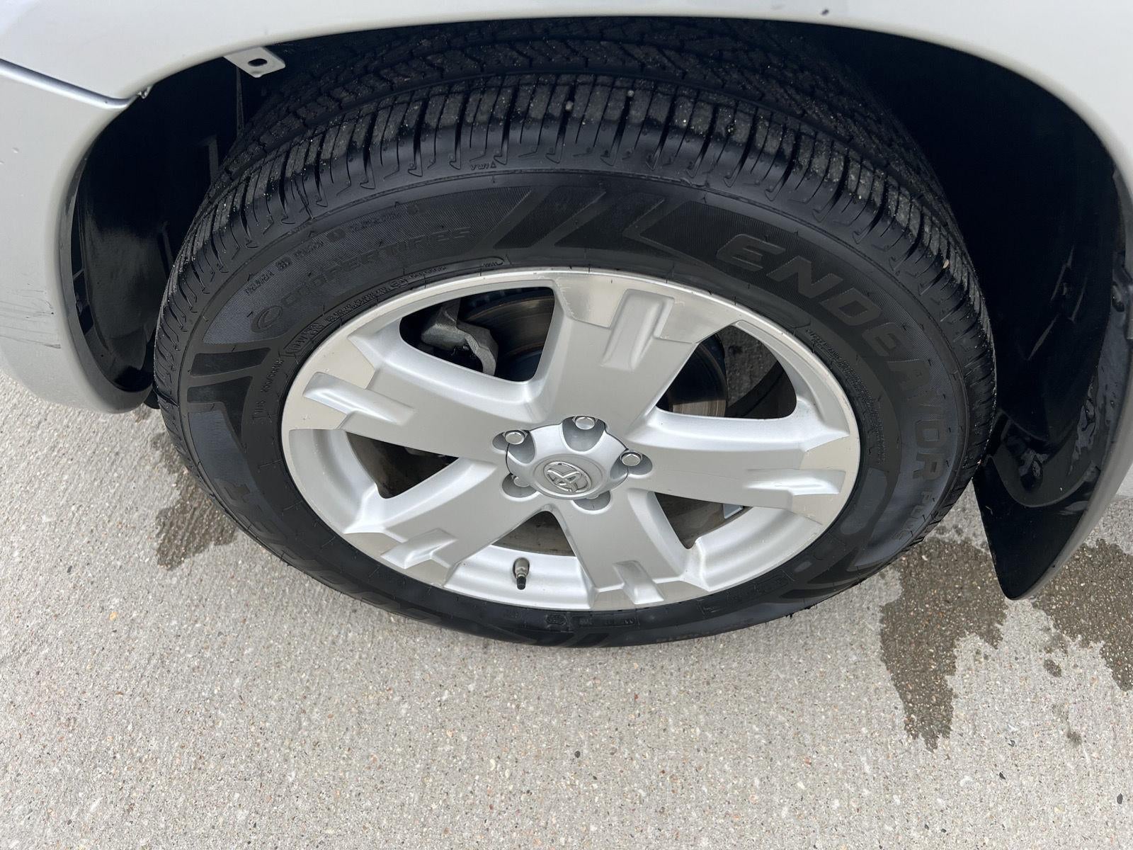 2007 Toyota RAV4 Sport