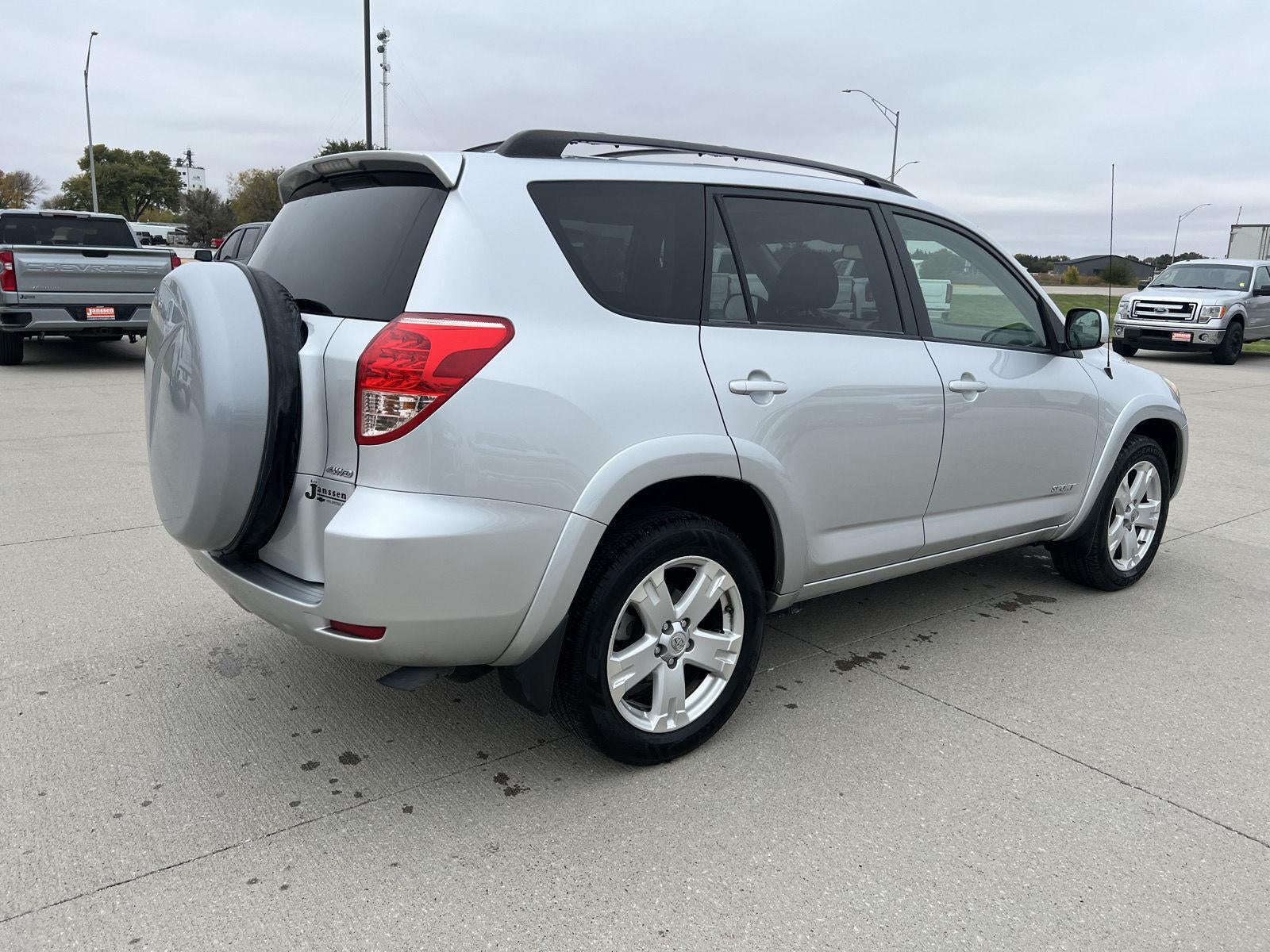 2007 Toyota RAV4 Sport