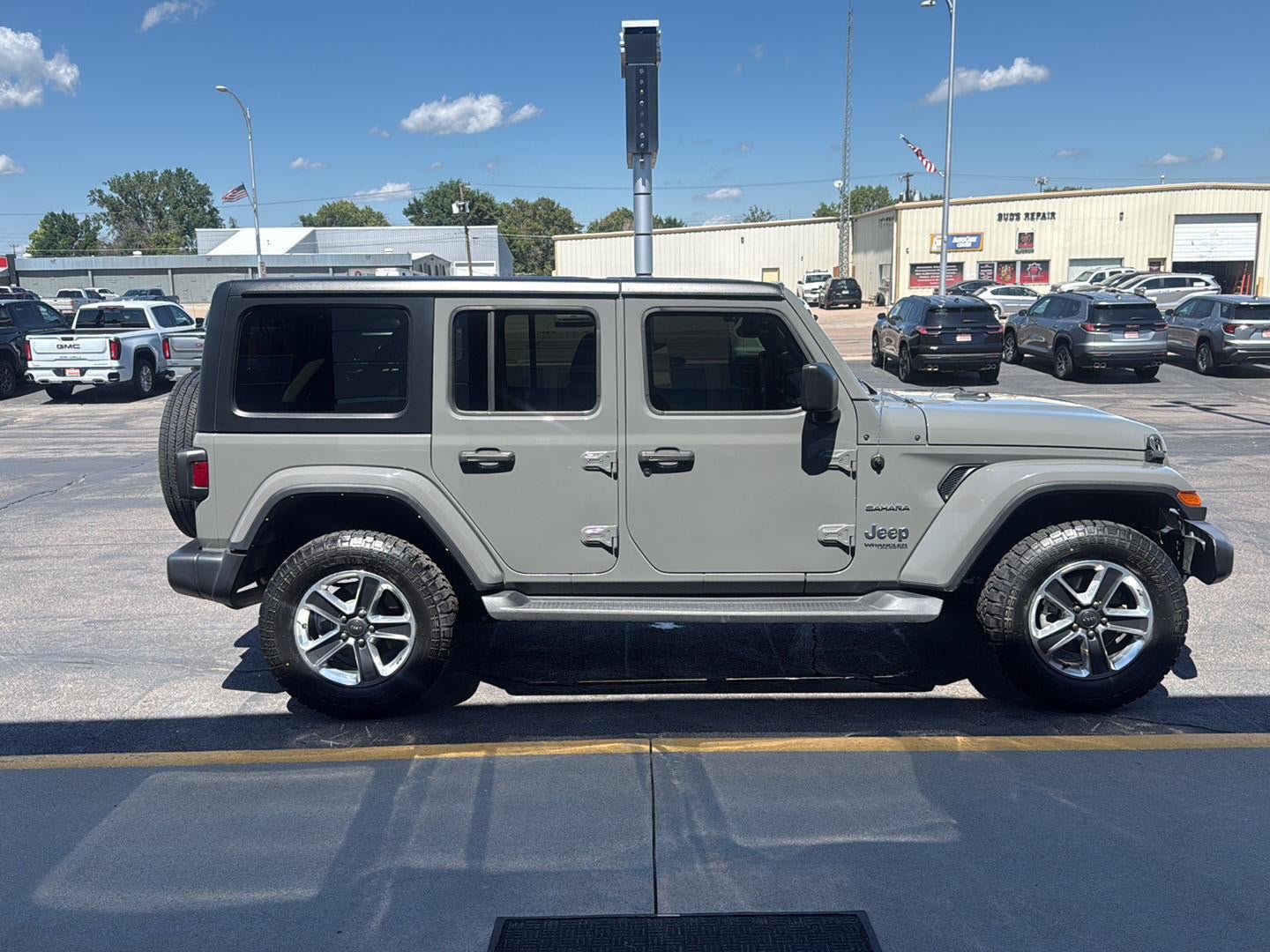 2022 Jeep Wrangler Unlimited Sahara