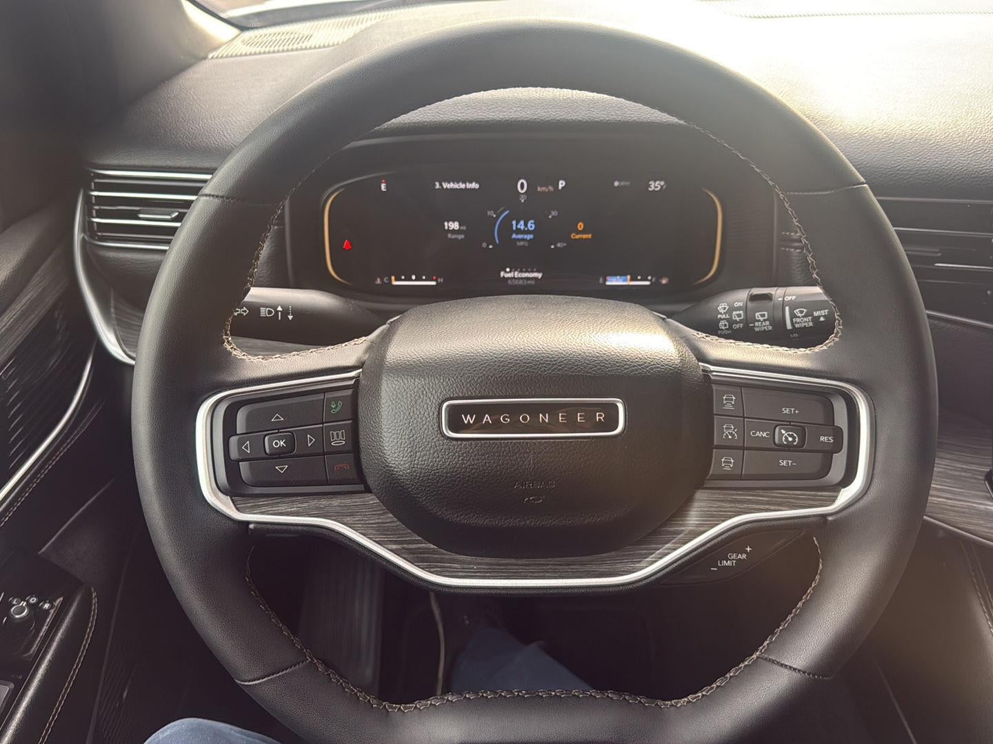 2024 Jeep Wagoneer Series II