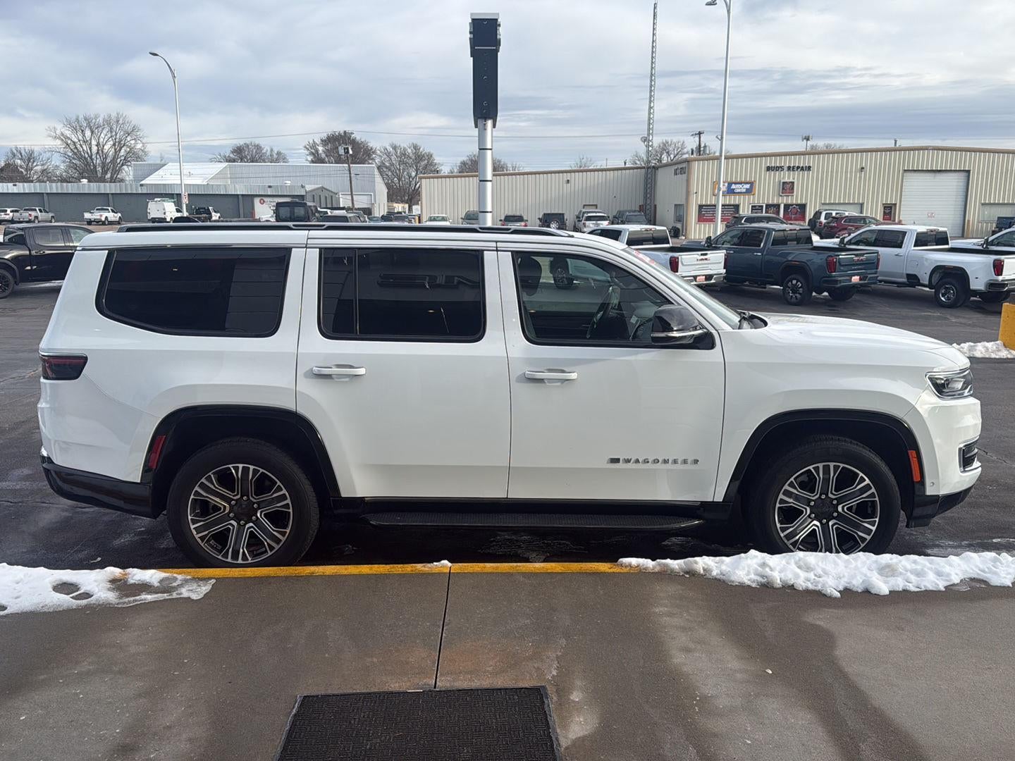 2024 Jeep Wagoneer Series II