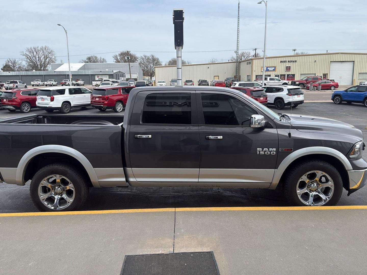2016 RAM 1500 Laramie