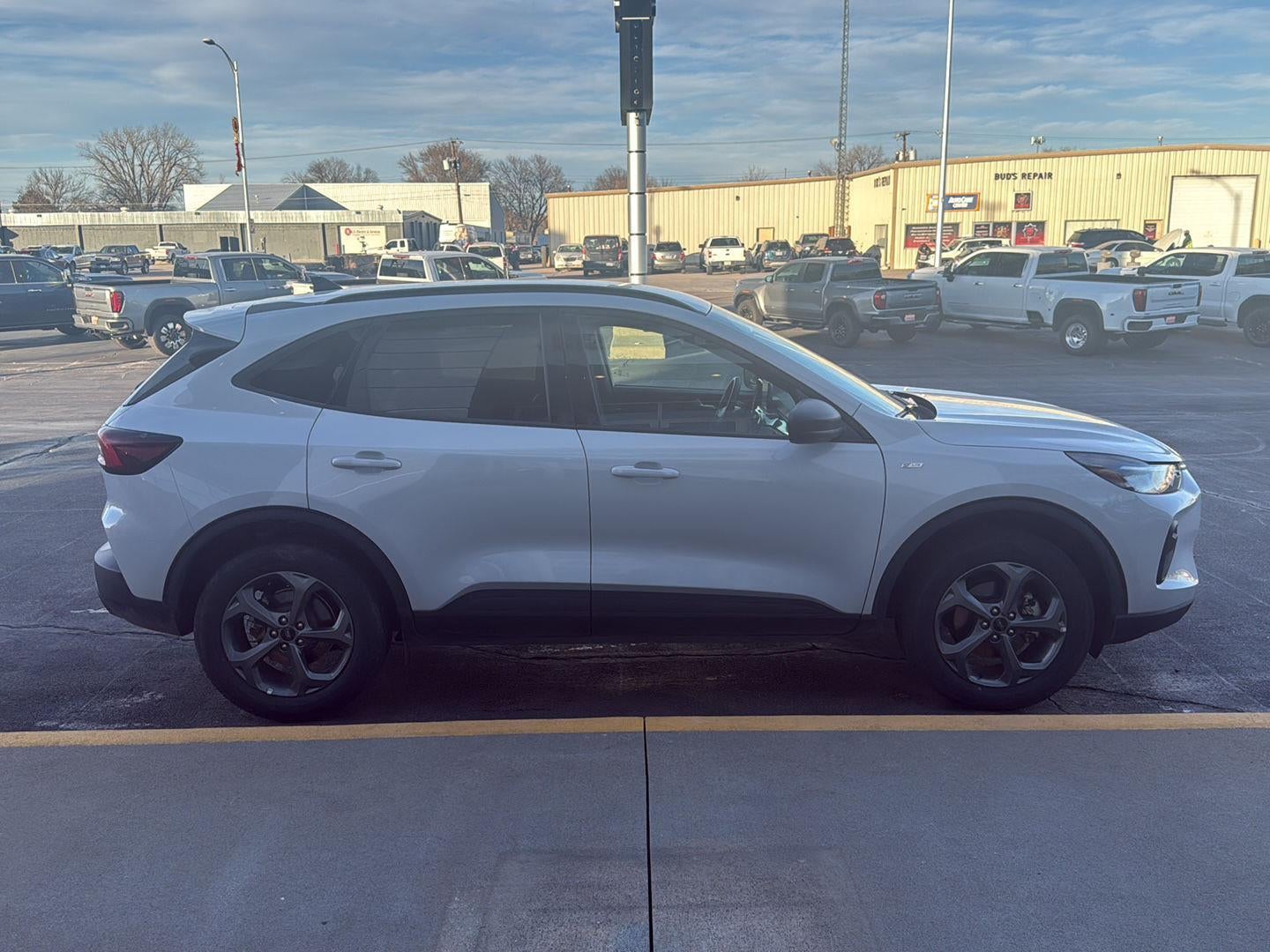 2025 Ford Escape ST-Line