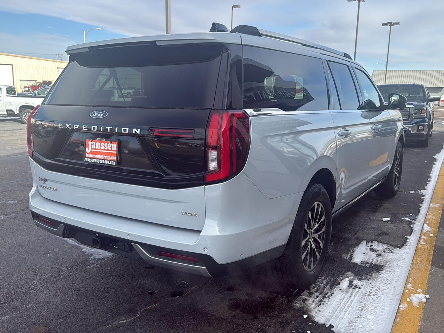 2025 Ford Expedition Max Platinum