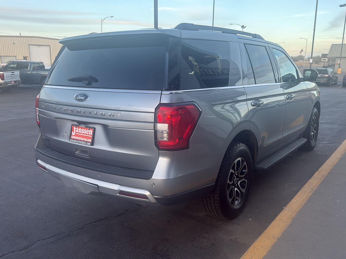 2024 Ford Expedition XLT