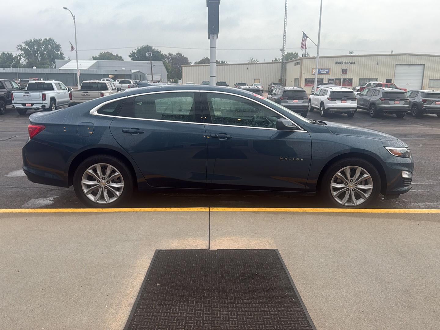 2025 Chevrolet Malibu LT
