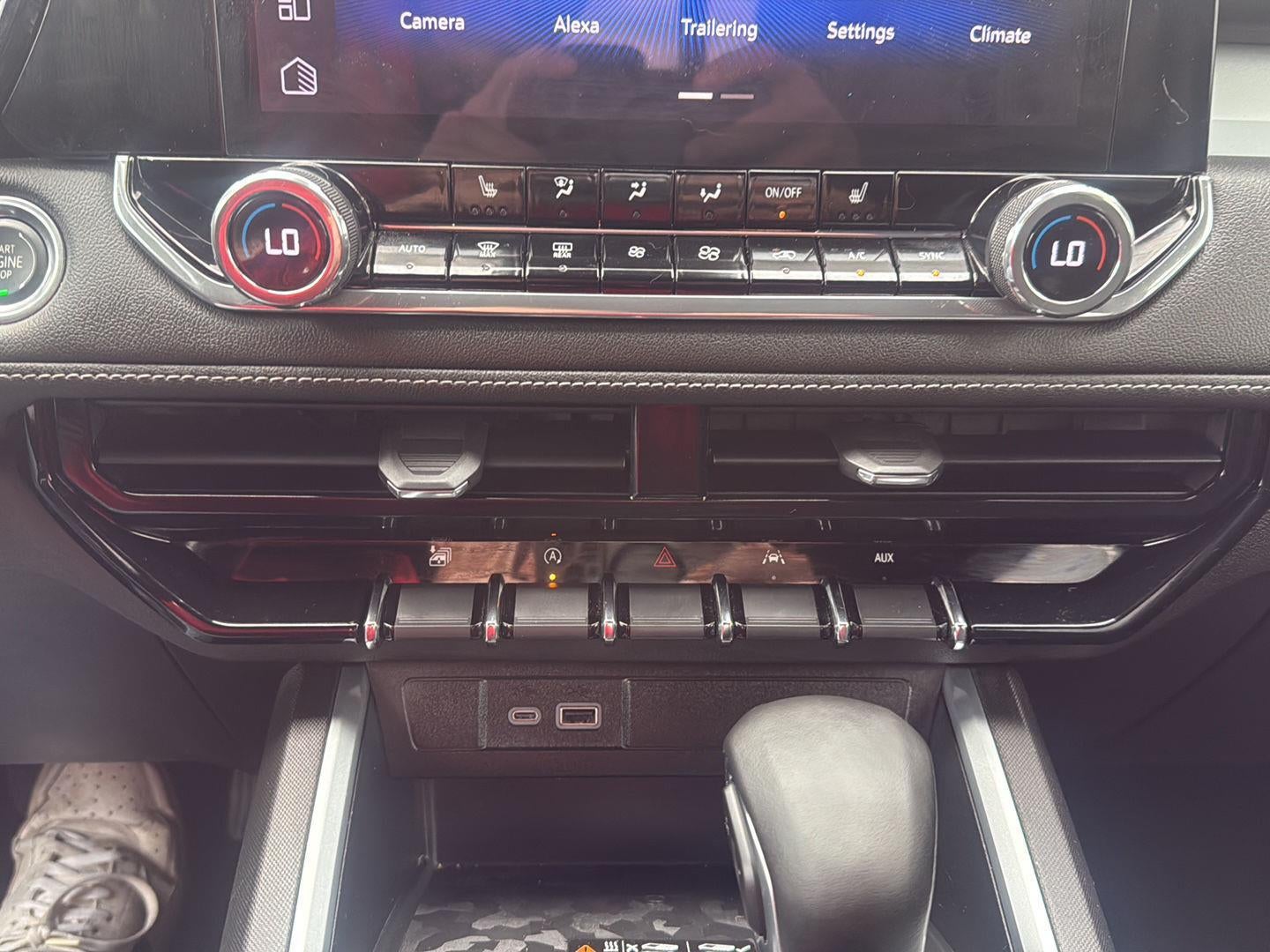 2024 Chevrolet Colorado 4WD LT