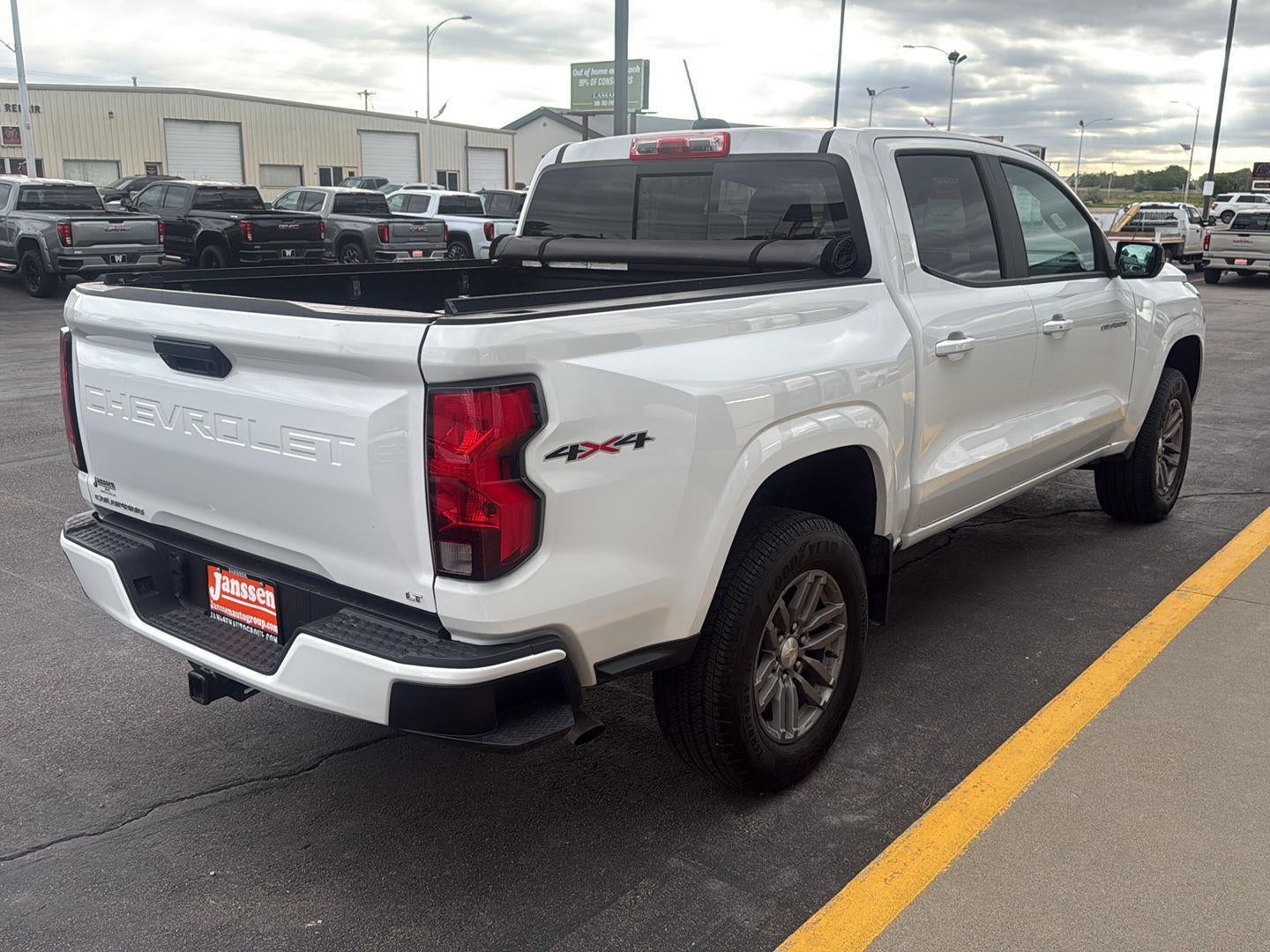 2024 Chevrolet Colorado 4WD LT