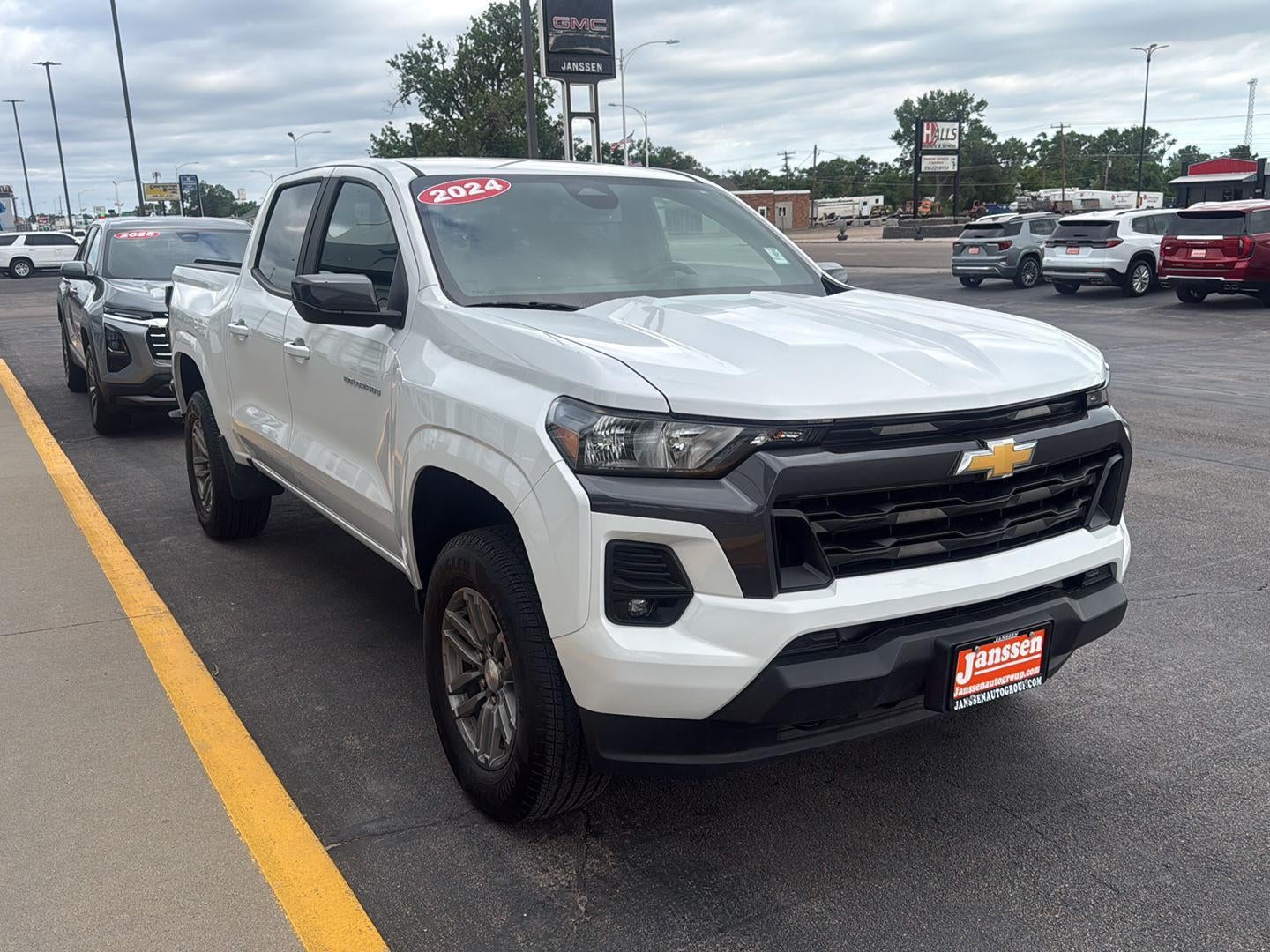 2024 Chevrolet Colorado 4WD LT